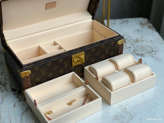 WIS LOUIS ACCESSOIRES COFFRET VUITTON 1011